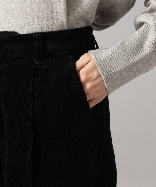 LOWRYS FARM（ローリーズファーム）の「USAコットンコーデュロイパンツ 849337（その他パンツ・レディース・アイボリー/ブラック/グレー/グリーン/ブラウン/ダークブラウン・MEDIUM/LARGE）」の10枚目の写真