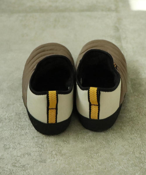 NEW BALANCE（ニューバランス）の「New Balance（ニューバランス） CARAVAN MOC（スリッポン/スニーカー）（スリッポン・レディース・ブラック/ホワイト/ベージュ・23㎝/25cm/24cm）」の5枚目の写真