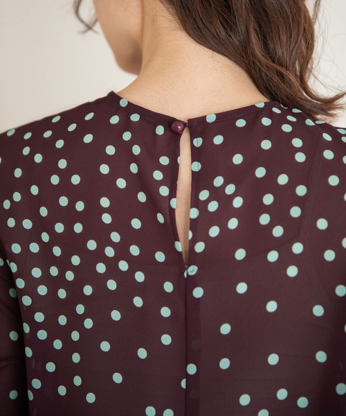 Munich(ミューニック)の「ポルカドットジョーゼットロングワンピース(ワンピース・レディース・ライトベージュ/ダークパープル/ブラック・FREE)」の9枚目の写真