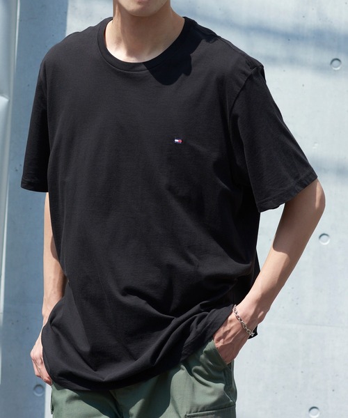 トミー１番人気の定番Tシャツ！【TOMMY HILFIGER】CORE FLAG CREW NECK TEE 09T3139 ワンポイント刺繍TEEシャツ ベーシッククルーネック半袖Tシャツ ビッグシルエット