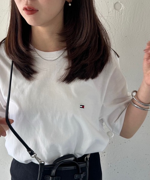 セール】トミー1番人気の定番Tシャツ！【TOMMY HILFIGER】CORE