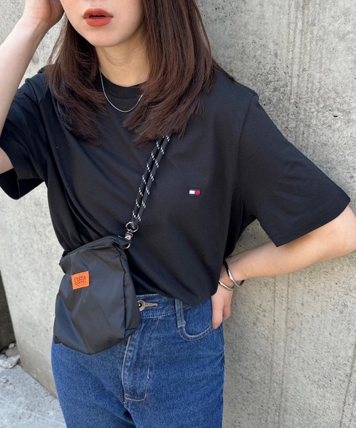 セール】トミー1番人気の定番Tシャツ！【TOMMY HILFIGER】CORE