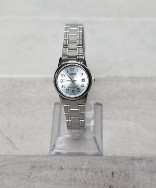 CASIO(カシオ)の「『CASIO』クラシックドレス カラーフェイス(アナログ腕時計・レディース・シルバー/ピンク/ブラック/ブルー/ブラック系その他/ブラック系その他2/シルバー系その他2/ネイビー/シルバー系その他・FREE)」の5枚目の写真