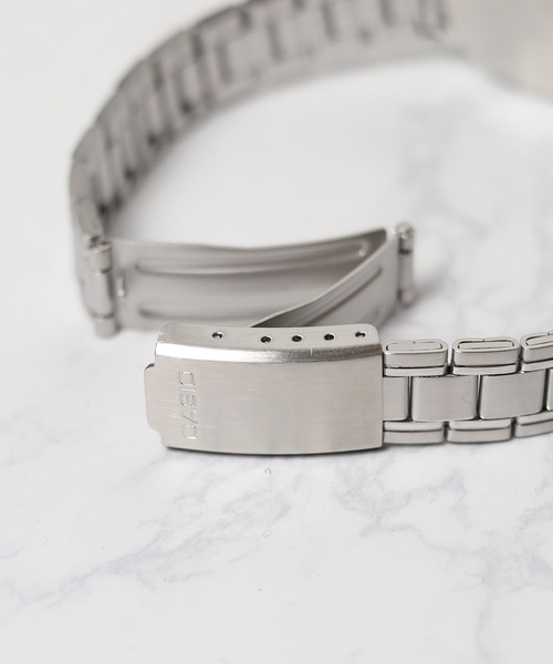 CASIO(カシオ)の「『CASIO』クラシックドレス カラーフェイス(アナログ腕時計・レディース・シルバー/ピンク/ブラック/ブルー/ブラック系その他/ブラック系その他2/シルバー系その他2/ネイビー/シルバー系その他・FREE)」の11枚目の写真