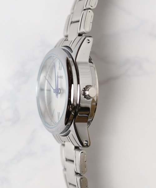 CASIO(カシオ)の「『CASIO』クラシックドレス カラーフェイス(アナログ腕時計・レディース・シルバー/ピンク/ブラック/ブルー/ブラック系その他/ブラック系その他2/シルバー系その他2/ネイビー/シルバー系その他・FREE)」の13枚目の写真