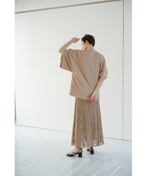 CLANE（クラネ）の「T-LINE BIG TOPS（Tシャツ/カットソー・レディース・ホワイト/ブラック/ベージュ・1/2）」の18枚目の写真