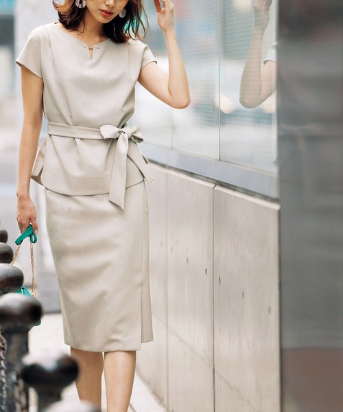 RANAN(ラナン)の「ウォッシャブル 麻調素材女っぷりセットアップ(ワンピース・レディース・ベージュ・LL/3L/L/M)」の7枚目の写真