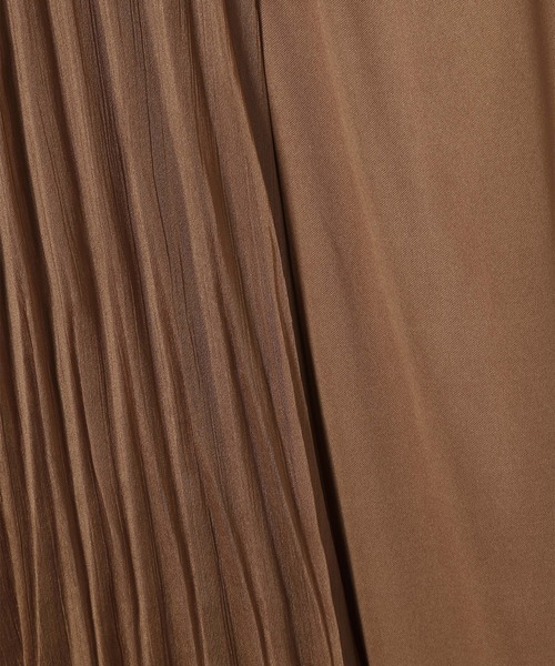 BAYFLOW（ベイフロー）の「シアープリーツスカート（スカート・レディース・アイボリー/ブルー/ブラウン/ライトグリーン・MEDIUM/SMALL）」の15枚目の写真