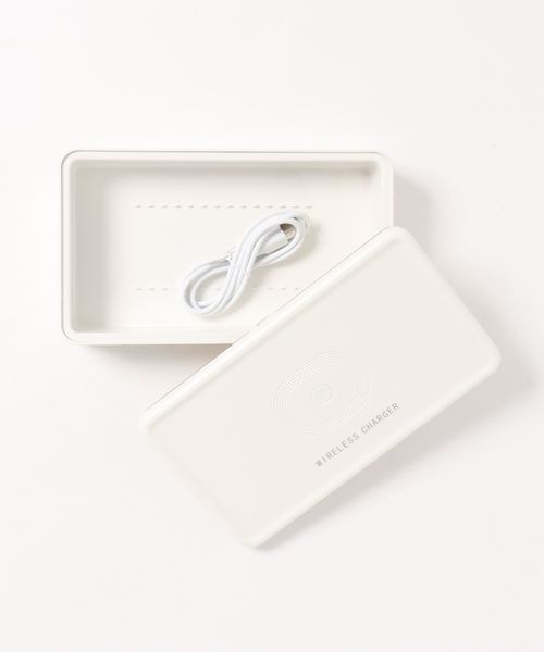 a.depeche（アデペシュ）の「【CoCo:LO】UV殺菌除菌ボックスワイヤレスチャージャー  充電器  ウイルス対策（生活家電・レディース・ホワイト・FREE）」の13枚目の写真