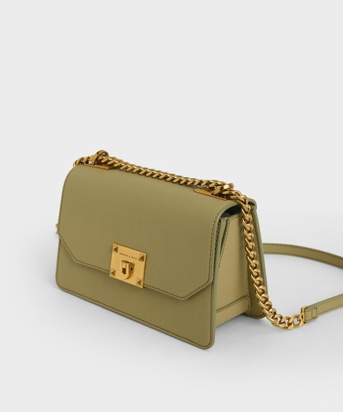 【 】プッシュロック開封 クロスボディバッグ★ CHARLES & KEITH（チャールズ & キース）の「メタリックプッシュ