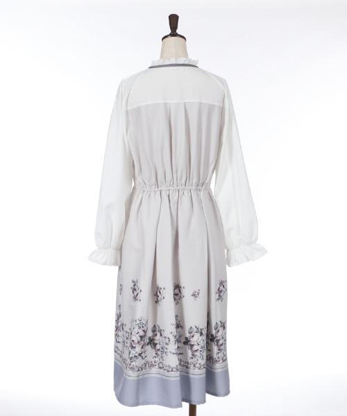 定価21780円【新品】ローズブーケ柄ワンピース セール】ローズブーケ柄ワンピース（ワンピース）｜axes femme