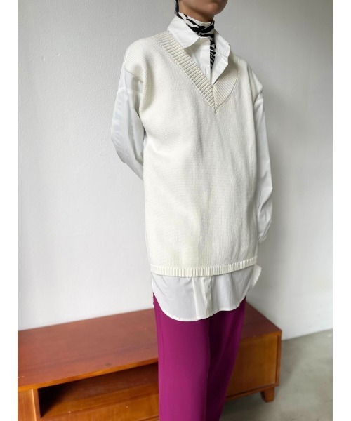 Solace（ソレイス）の「ベストレイヤードオーバーシルエットシャツ（シャツ/ブラウス・レディース・ブルー/ホワイト・FREE）」の6枚目の写真