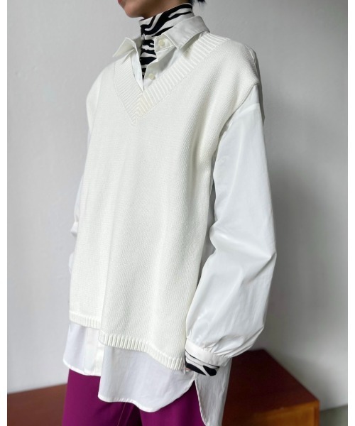 Solace（ソレイス）の「ベストレイヤードオーバーシルエットシャツ（シャツ/ブラウス・レディース・ブルー/ホワイト・FREE）」の14枚目の写真