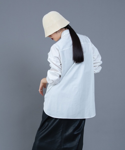 Solace（ソレイス）の「ベストレイヤードオーバーシルエットシャツ（シャツ/ブラウス・レディース・ブルー/ホワイト・FREE）」の17枚目の写真