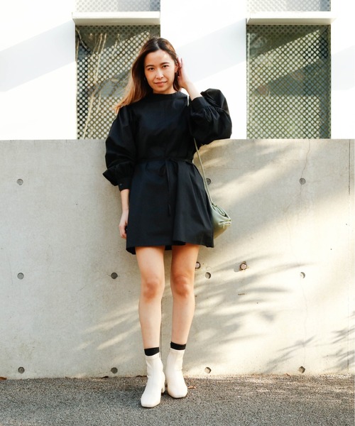 Per sist ence（パーシエンス）の「2WAY ボリュームスリーブ コットン チュニックブラウス/ミニワンピ（ワンピース・レディース・ブラック/パープル/オフホワイト/グリーン/ベージュ・FREE）」の14枚目の写真