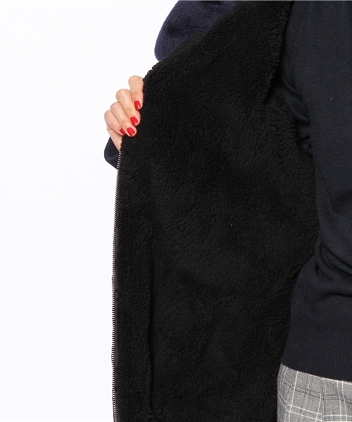 DISCOAT（ディスコート）の「【Discoat】ボリューム衿ボアブルゾン（ブルゾン・レディース・オフホワイト/ネイビー/グレー/ブラック・ﾌﾘ-）」の12枚目の写真