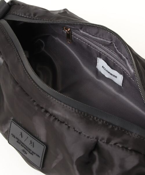 ACCOMMODE（アコモデ）の「シアーユースミニバッグ（ボディバッグ/ウエストポーチ・レディース・ブラック/ベージュ/カーキ・FREE）」の12枚目の写真