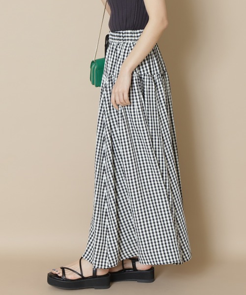 N.（N. Natural Beauty Basic）（エヌエヌナチュラルビューティーベーシック）の「【S Size Line】◆ボリュームタフタマキシスカート（スカート・レディース・ブラック系その他/イエロー系その他・SMALL/MEDIUM）」の3枚目の写真