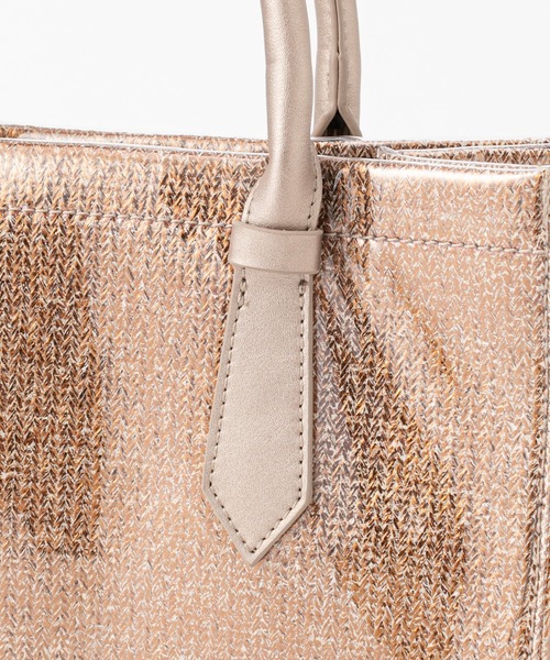 COLONY 2139（コロニートゥーワンスリーナイン）の「PVCクリアトートバッグ(メタリック)（トートバッグ・レディース・シルバー/ゴールド・FREE）」の5枚目の写真