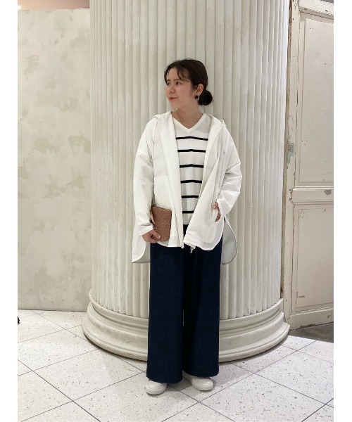 BEARDSLEY（ビアズリー）の「《Anthology Paris》スニーカー（スニーカー・レディース・ネイビー/シルバー・38/36/37）」の4枚目の写真