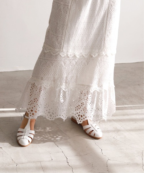 SLOBE IENA(スローブイエナ)の「SLOBE IENA グルカサンダル◆(サンダル・レディース・ホワイト・23cm/24cm/22.5cm/24.5cm/23.5cm)」の18枚目の写真