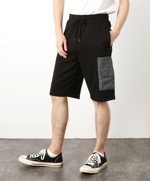 Purple&Yellow（パープルアンドイエロー）の「配色ポケット　ショートパンツ（その他パンツ・メンズ・グレー/ブラック・SMALL/MEDIUM/LARGE/X-LARGE）」の2枚目の写真