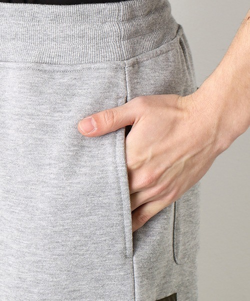 Purple&Yellow（パープルアンドイエロー）の「配色ポケット　ショートパンツ（その他パンツ・メンズ・グレー/ブラック・SMALL/MEDIUM/LARGE/X-LARGE）」の8枚目の写真