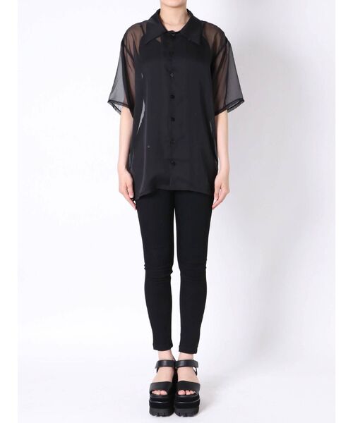 EMODA(エモダ)の「セミシアーシャツ(シャツ/ブラウス・レディース・ブラック/ピンク/ブルー/マスタード・FREE)」の6枚目の写真