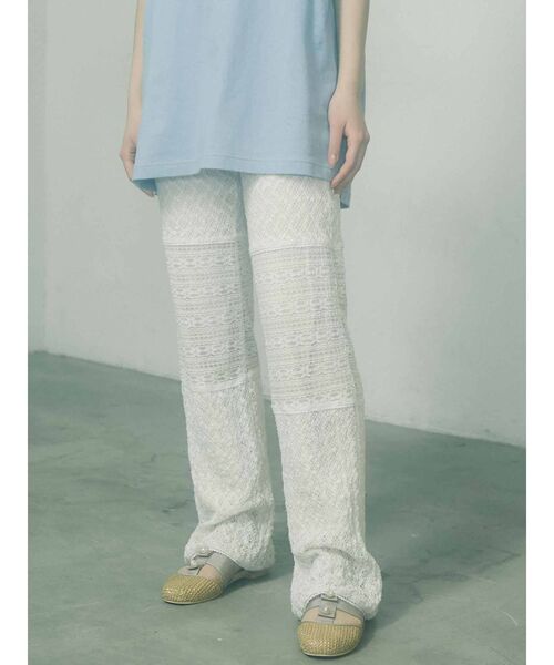 merry jenny（メリージェニー）の「箔グログランベルトシューズ（パンプス・レディース・オフホワイト/ベージュ・MEDIUM/LARGE）」の14枚目の写真