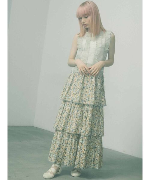 merry jenny（メリージェニー）の「箔グログランベルトシューズ（パンプス・レディース・オフホワイト/ベージュ・MEDIUM/LARGE）」の18枚目の写真