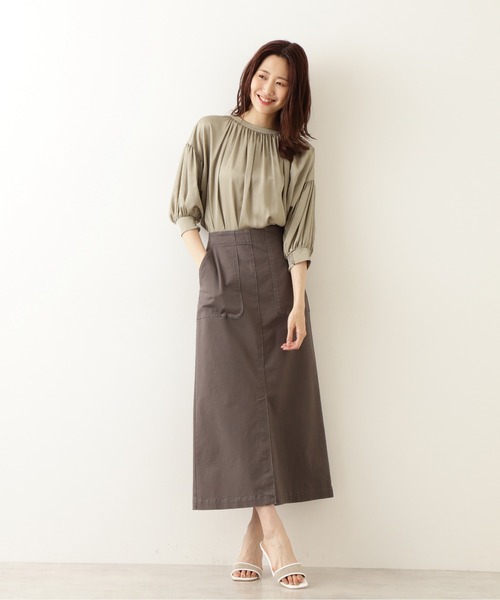 NATURAL BEAUTY BASIC（ナチュラルビューティーベーシック）の「【Petit LUXE】シルキーサテン2WAYブラウス（シャツ/ブラウス・レディース・グレー系その他/ベージュ/ラベンダー・SMALL/MEDIUM）」の11枚目の写真