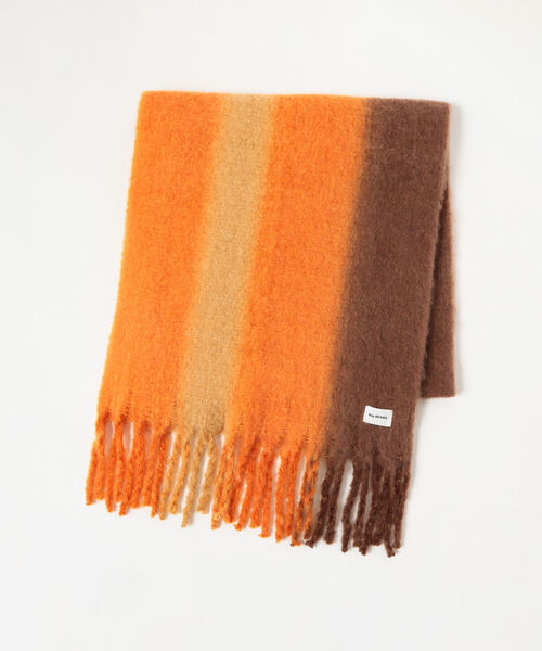 Ray BEAMS(レイビームス)の「Ray BEAMS / ビッグ ブークレ マフラー(マフラー・レディース・オレンジ/ブルー・ONE SIZE)」の4枚目の写真