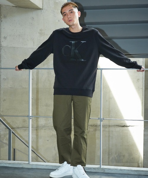 Calvin Klein Jeans（カルヴァンクラインジーンズ）の「アーバン エクスプレッション ロゴ スウェットシャツ（スウェット・メンズ・ブラック/ブラウン・S/M/L/XL）」の8枚目の写真