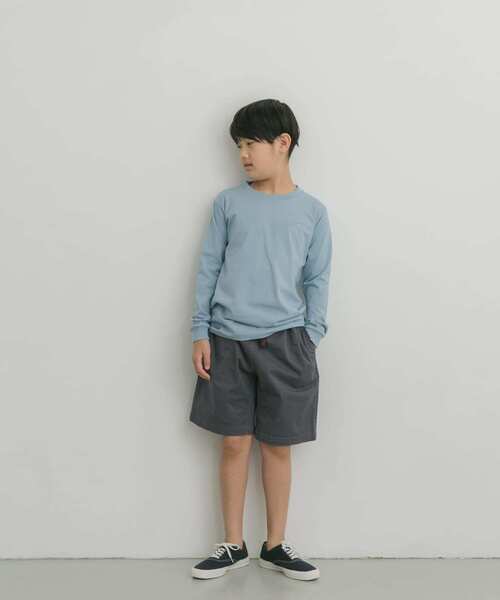 URBAN RESEARCH DOORS(アーバンリサーチドアーズ)の「『別注』Common Noun×DOORS KanaBelgium 長袖T(KIDS)(Tシャツ/カットソー・キッズ・チャコールグレー/ライトブルー・120/105/150/135)」の4枚目の写真