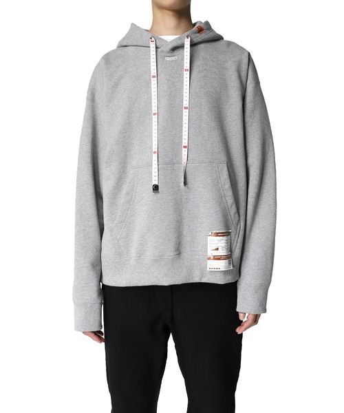 Maison MIHARA YASUHIRO（メゾンミハラヤスヒロ）の「【Maison MIHARA YASUHIRO】 MmYエンブロイダードフーディー/ MmY Embroideried Hoodie（スウェット・メンズ・ホワイト/ブラック/グレー・46/48/44/50）」の3枚目の写真