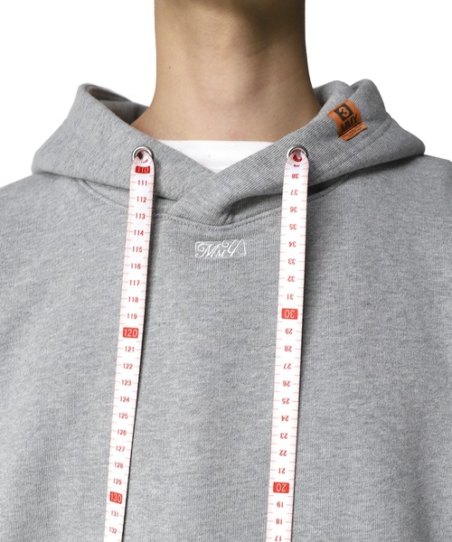 Maison MIHARA YASUHIRO（メゾンミハラヤスヒロ）の「【Maison MIHARA YASUHIRO】 MmYエンブロイダードフーディー/ MmY Embroideried Hoodie（スウェット・メンズ・ホワイト/ブラック/グレー・46/48/44/50）」の17枚目の写真