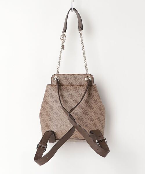 Guess（ゲス）の「CORDELIA Logo Flap Backpack（バックパック/リュック）」 WEAR