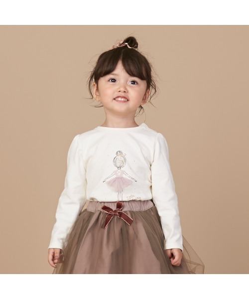 petit main(プティマイン)の「バレリーナモチーフ長袖Tシャツ(Tシャツ/カットソー・キッズ・ライトブルー/オフホワイト/ピンク・80cm/120cm/110cm/90cm/130cm/100cm)」の2枚目の写真