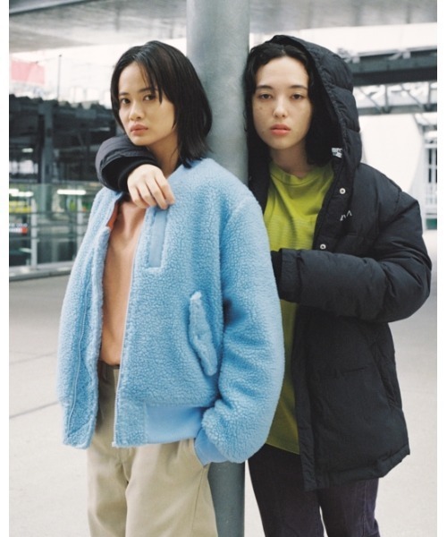 RVCA(ルーカ)の「RVCA レディース HOTH MA-1 JACKET ジャケット【2021年秋冬モデル】/ルーカリバーシブルボアブルゾン(ブルゾン・レディース・ブラック/ナチュラル/スカイブルー・X-SMALL/SMALL)」の18枚目の写真