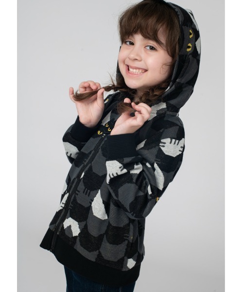 Design Tshirts Store graniph（デザイン　ティーシャツ　ストア　グラニフ）の「キャットタイル｜キッズジャカードジップパーカー（パーカー・キッズ・スミクロ・110/130）」の5枚目の写真