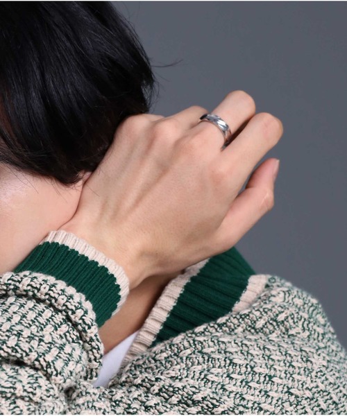 LION HEART(ライオンハート)の「“for Gift”ツイストテクスチャーリング(6mm幅)/シルバー925【LION HEART / ライオンハート】(リング・メンズ・シルバー・9号/11号/13号/15号/17号/19号/21号/23号)」の8枚目の写真