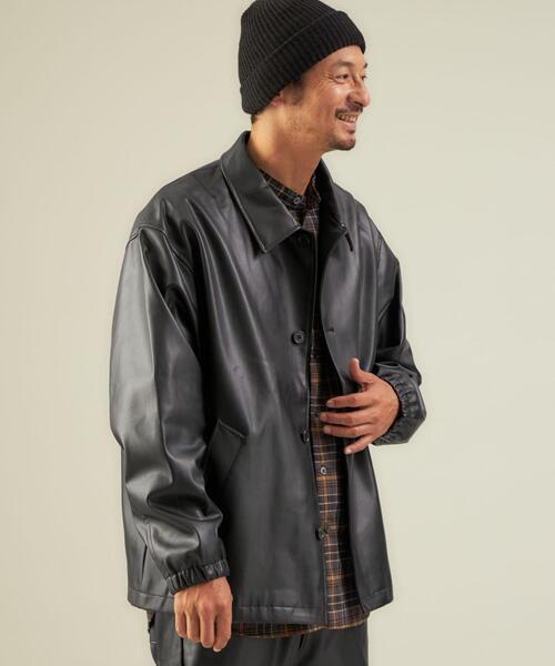 green label relaxing(グリーンレーベルリラクシング)の「シンセティックレザー コーチジャケット(その他アウター・メンズ・ブラック・L/XL/S/M)」の4枚目の写真