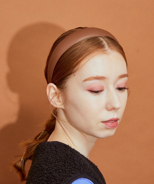 MADEMOISELLE ROPE'（マドモアゼル ロペ）の「フェイクレザー