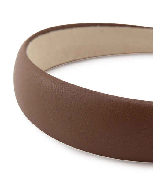 MADEMOISELLE ROPE'（マドモアゼル ロペ）の「フェイクレザー