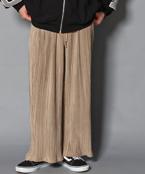 GALLIS ADDICTION(ガリスアディクション)の「GA PLEATS WIDE PANTS/プリーツ ワイドパンツ(その他パンツ・メンズ・ブラック/サンドベージュ・M/L)」の4枚目の写真