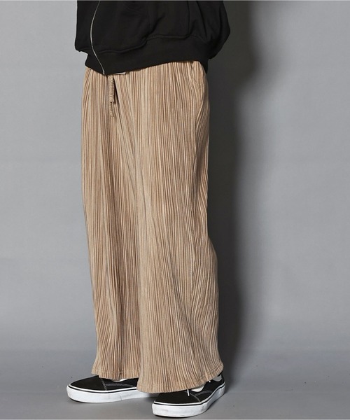GALLIS ADDICTION(ガリスアディクション)の「GA PLEATS WIDE PANTS/プリーツ ワイドパンツ(その他パンツ・メンズ・ブラック/サンドベージュ・M/L)」の6枚目の写真