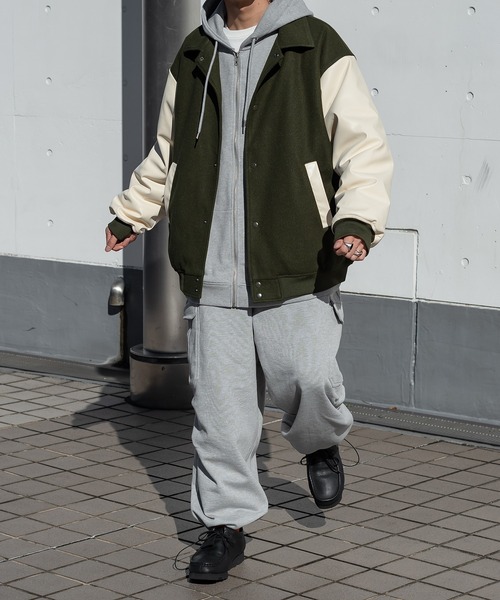kutir(クティール)の「スウェットカーゴパンツ(セットアップ着用可)(スウェットパンツ・メンズ・ライトグレー/イエロー/グリーン・MEDIUM/LARGE)」の8枚目の写真