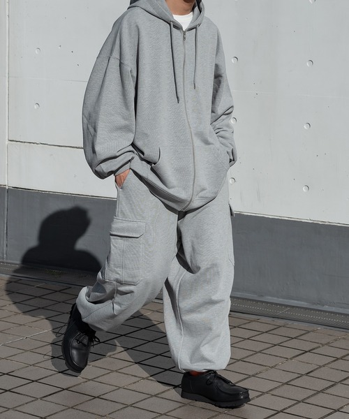 kutir(クティール)の「スウェットカーゴパンツ(セットアップ着用可)(スウェットパンツ・メンズ・ライトグレー/イエロー/グリーン・MEDIUM/LARGE)」の11枚目の写真