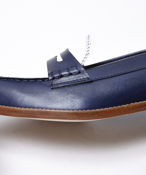 Pertini（ペルティニ）の「PERTINI ツートーンローファー（ドレス