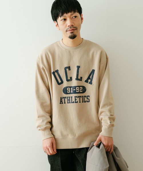 ITEMS URBANRESEARCH（アイテムズ アーバンリサーチ）の「UCLA ロゴスウェット（スウェット・メンズ・ベージュ/パープル/オフホワイト・MEDIUM/LARGE）」の11枚目の写真